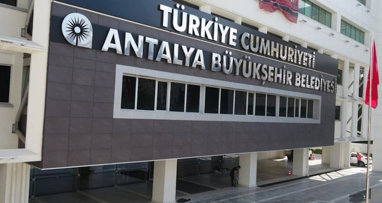 antalya buyuksehir belediyesi sorusturmasinda 5 kisi tutuklandi uETvQSKq
