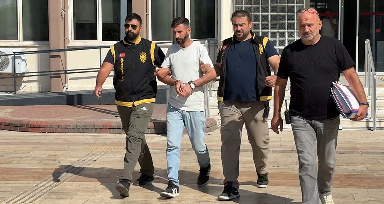 cezaevinden kacan supheliden tekrar kacacak misiniz sorusuna piskin yanit sF1iWThB