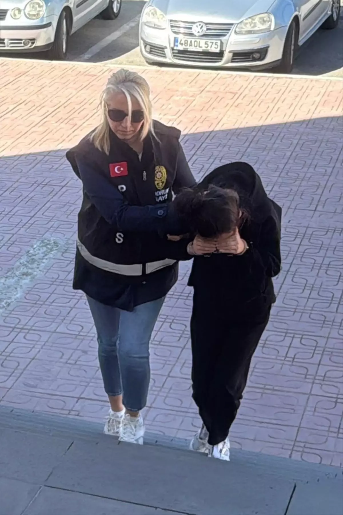 bodrumda bir bebek otel lojmaninda olu bulundu anne tutuklandi ECRGRMrm.jpg