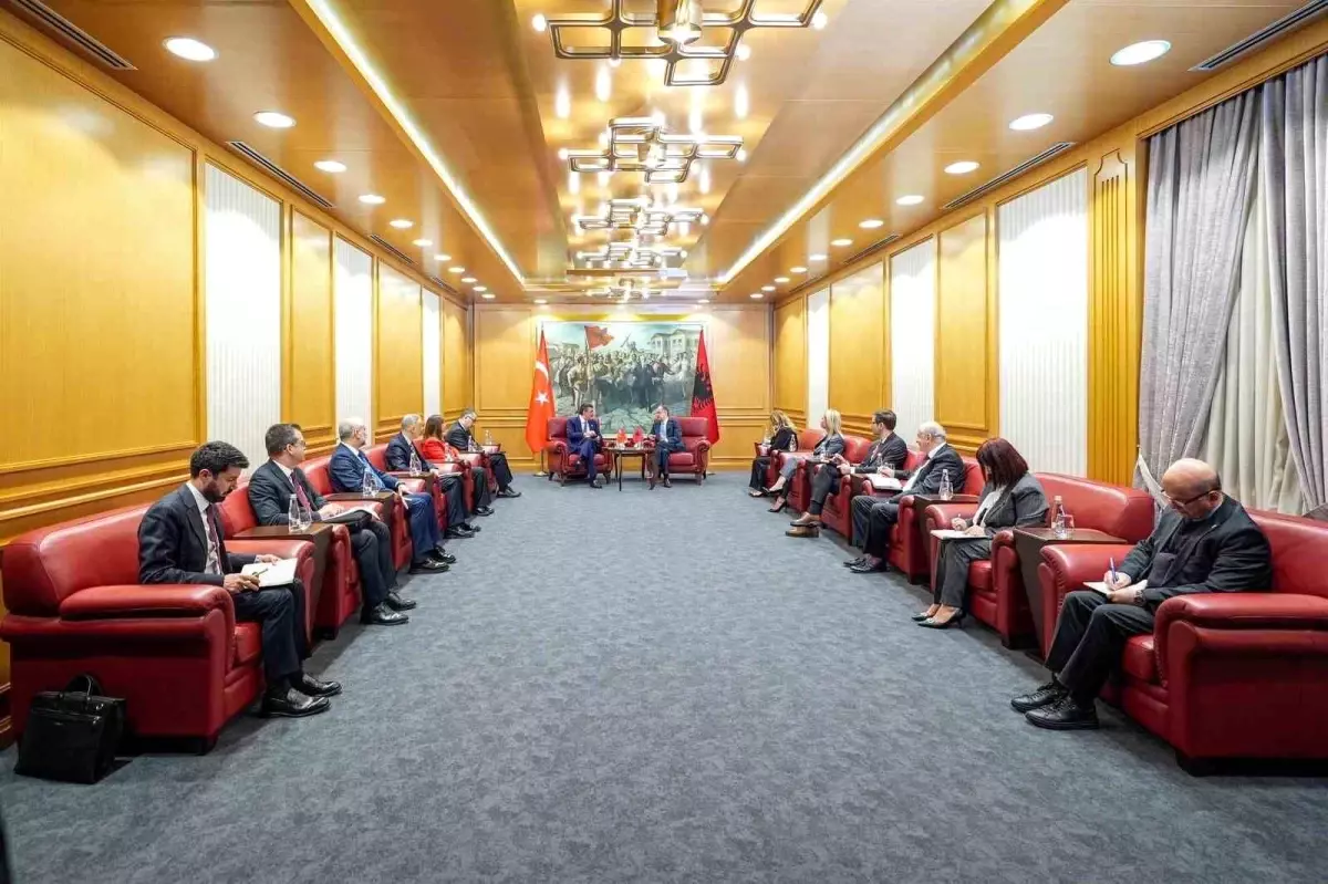 cevdet yilmaz arnavutlukta temaslarda bulundu p2XzLqXE.jpg