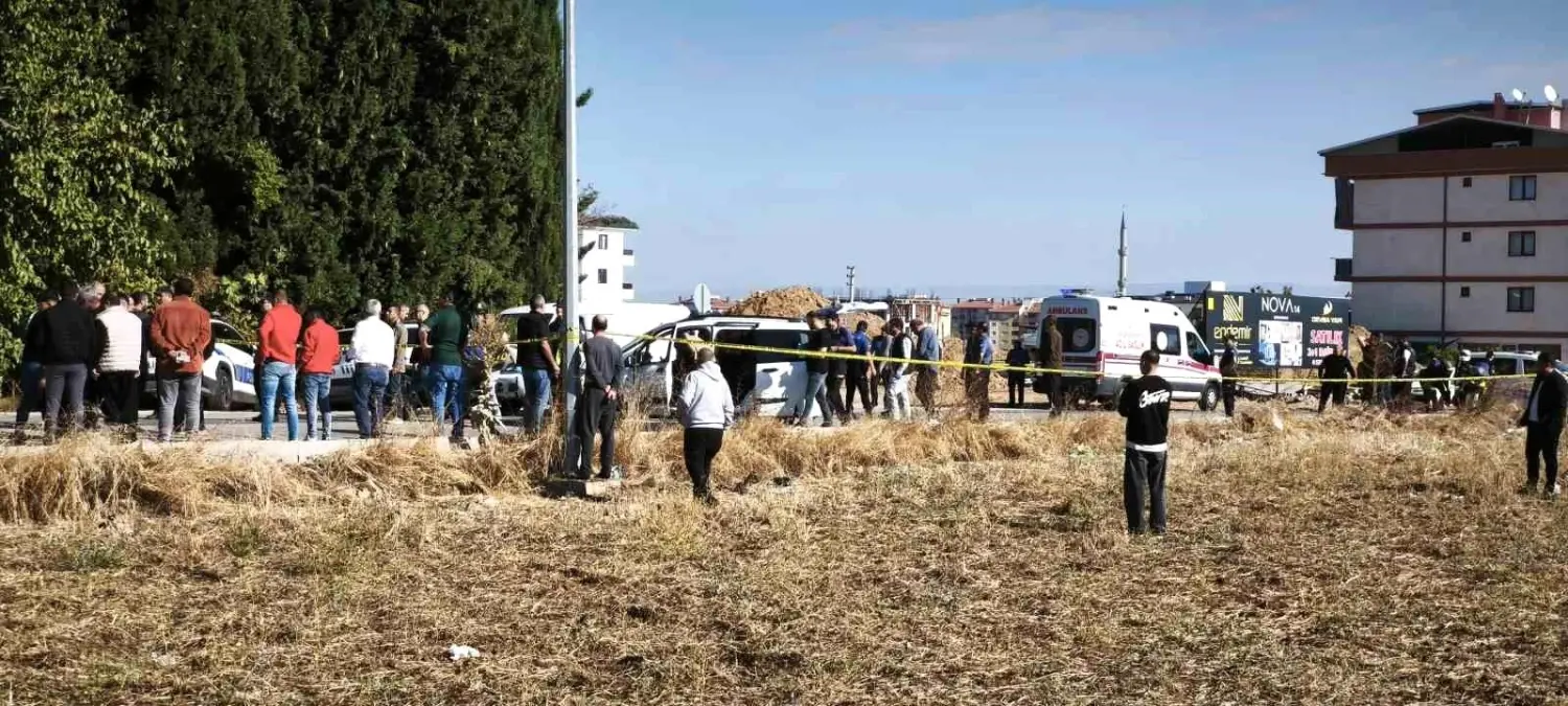 denizlide silahli saldiri 1 olu 2 yarali A1eAFtFH