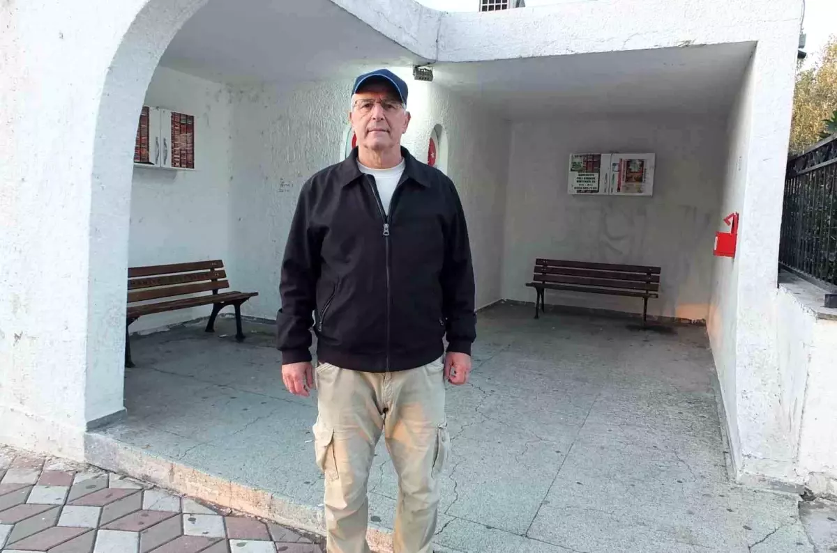 gurbetci taksici burhaniyede kitapliklara sahip cikti afexw5bt.jpg