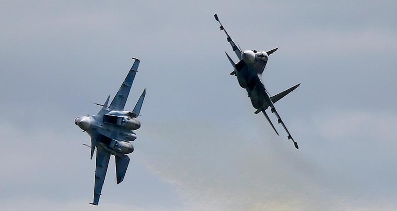 rus ucaklari avrupaya girdi ispanyol jetleri havalandi 2y1wn3GJ.jpg