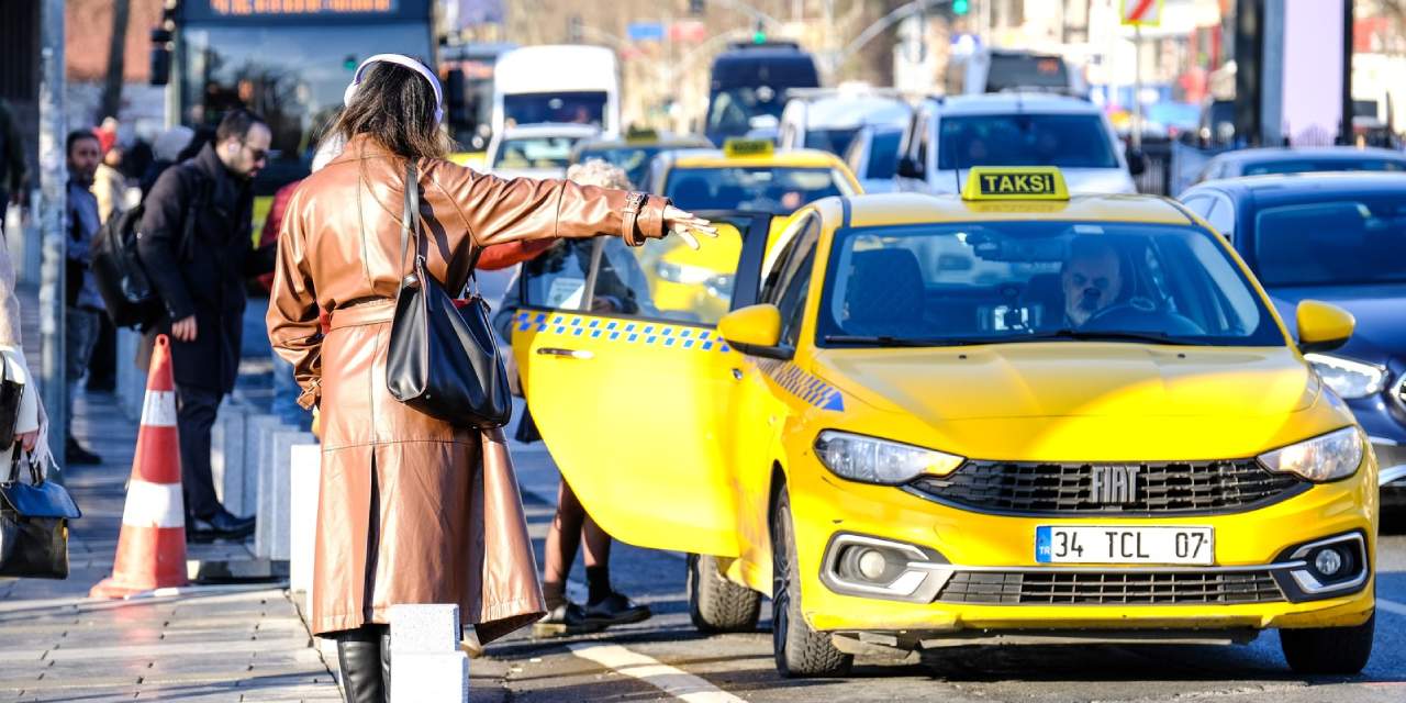 Taksiciler İçin Yeni Dönem: Otomatik Fiş Sistemi Başlıyor